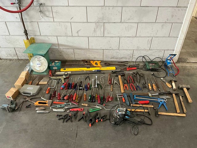 Partij divers gereedschap (133x) - afbeelding 1 van  9