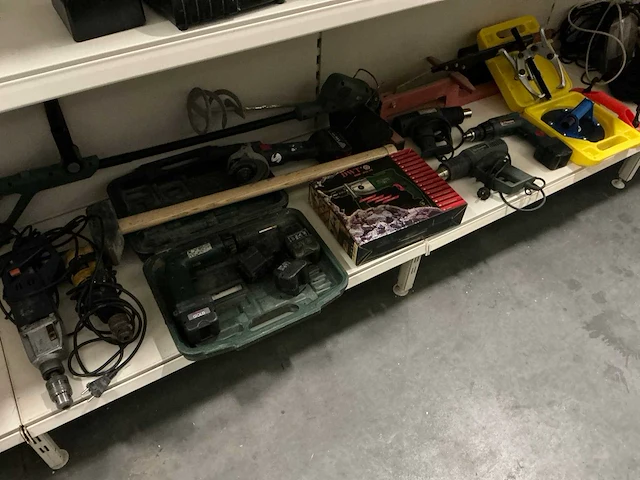 Partij divers gereedschap (14x) - afbeelding 1 van  9