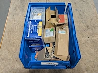 Partij divers gereedschap en technische materialen - afbeelding 9 van  19