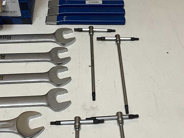 Partij divers gereedschap en toebehoren (45x) - afbeelding 1 van  1