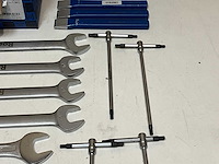Partij divers gereedschap en toebehoren (45x) - afbeelding 1 van  1