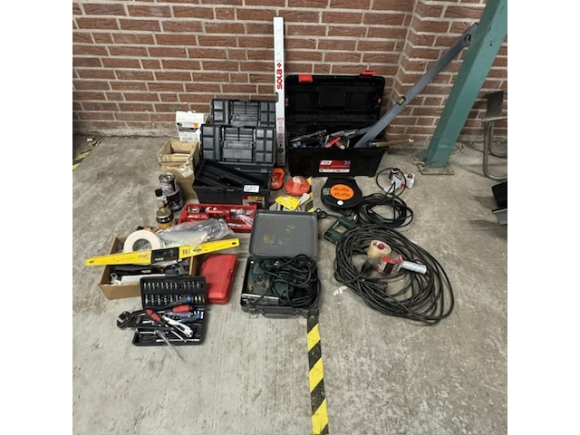 Partij divers gereedschap - afbeelding 1 van  7