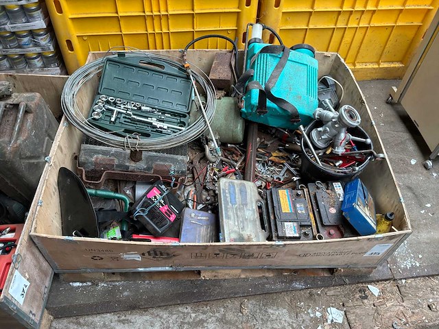 Partij divers gereedschap - afbeelding 1 van  5