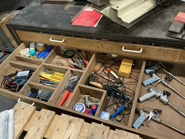 Partij divers gereedschap/accessoires (54x) - afbeelding 1 van  5
