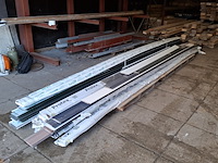 Partij divers gevelpanelen, keralit / protex, diverse kleuren - afbeelding 1 van  16