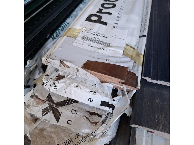 Partij divers gevelpanelen, keralit / protex, diverse kleuren - afbeelding 15 van  16