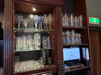 Partij divers glas werk - afbeelding 1 van  13