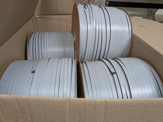 Partij divers glasband en celband diverse kleuren - afbeelding 5 van  64