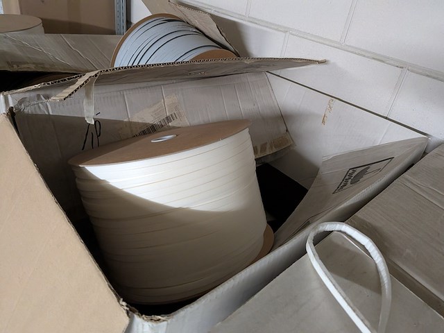 Partij divers glasband en celband diverse kleuren - afbeelding 8 van  64