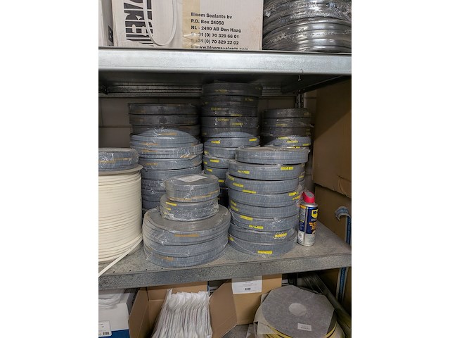 Partij divers glasband en celband diverse kleuren - afbeelding 24 van  64