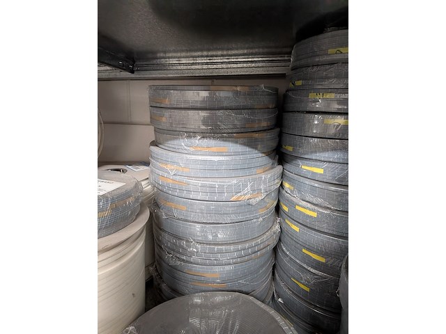 Partij divers glasband en celband diverse kleuren - afbeelding 30 van  64