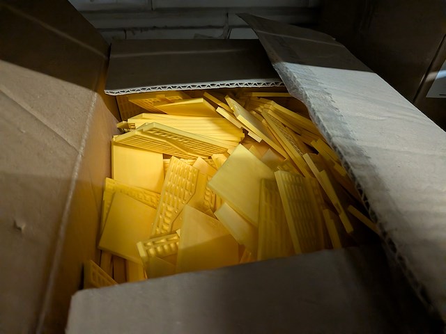 Partij divers glasband en celband diverse kleuren - afbeelding 51 van  64