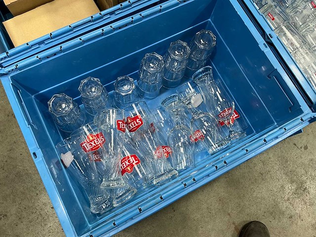 Partij divers glaswerk - afbeelding 2 van  2