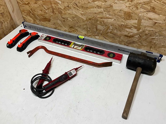 Partij divers handgereedschap (7x) - afbeelding 1 van  8