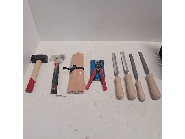 Partij divers handgereedschap & ca. 12x derde handjes - afbeelding 6 van  11