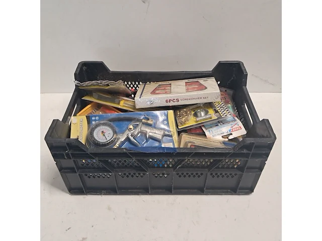 Partij divers handgereedschap & ca. 12x derde handjes - afbeelding 7 van  11