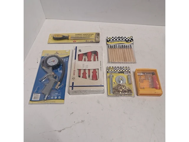Partij divers handgereedschap & ca. 12x derde handjes - afbeelding 8 van  11