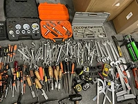 Partij divers handgereedschap / stapelbakken (330x) - afbeelding 4 van  10