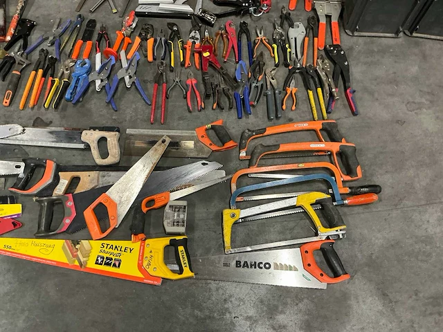 Partij divers handgereedschap / stapelbakken (330x) - afbeelding 9 van  10