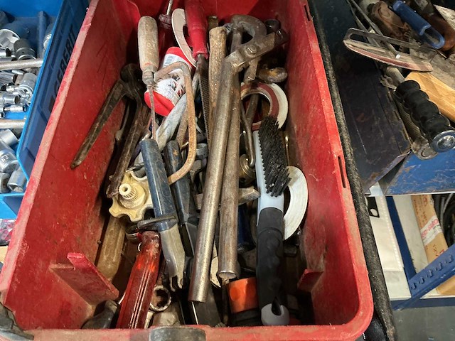 Partij divers handgereedschap - afbeelding 2 van  3