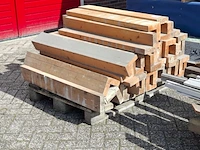 Partij divers hout restmateriaal op 2x pallet - afbeelding 6 van  8