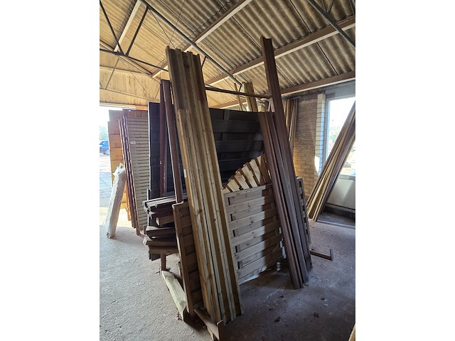 Partij divers hout - afbeelding 3 van  10