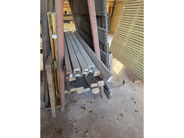 Partij divers hout - afbeelding 6 van  10