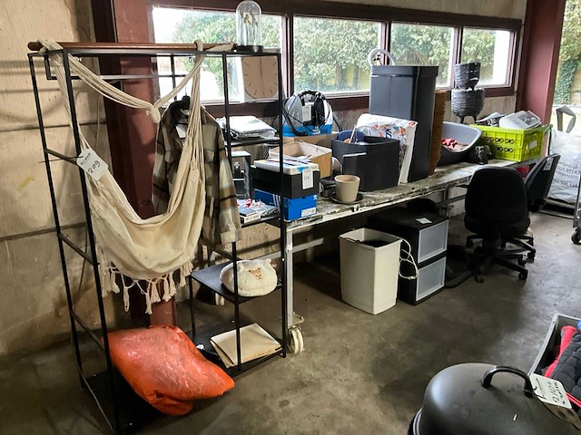 Partij divers huisraad - afbeelding 1 van  11