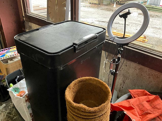 Partij divers huisraad - afbeelding 11 van  11