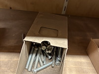 Partij divers ijzerwaar o.a. fischer, macnails - afbeelding 21 van  44