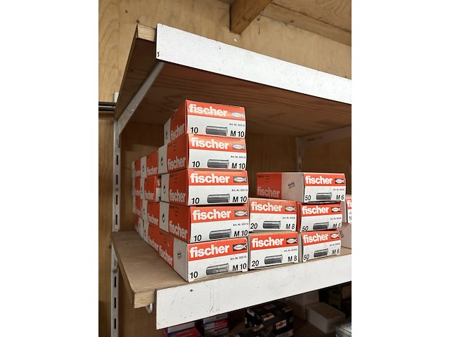 Partij divers ijzerwaar o.a. fischer, macnails - afbeelding 23 van  44