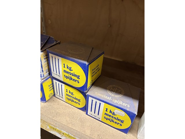 Partij divers ijzerwaar o.a. fischer, macnails - afbeelding 35 van  44