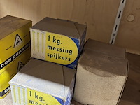 Partij divers ijzerwaar o.a. fischer, macnails - afbeelding 37 van  44