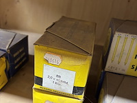 Partij divers ijzerwaar o.a. fischer, macnails - afbeelding 38 van  44