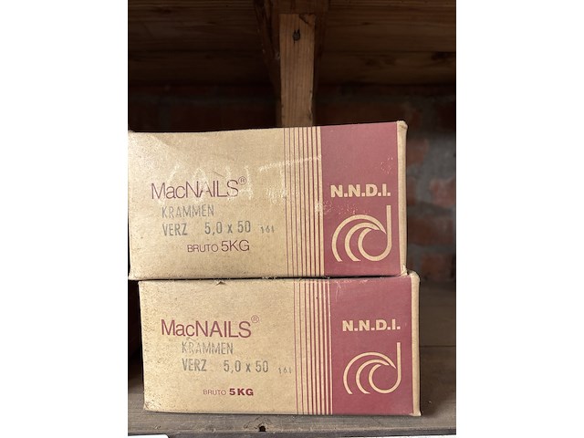 Partij divers ijzerwaar o.a. macnails - afbeelding 2 van  9