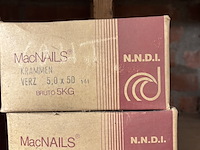 Partij divers ijzerwaar o.a. macnails - afbeelding 2 van  9