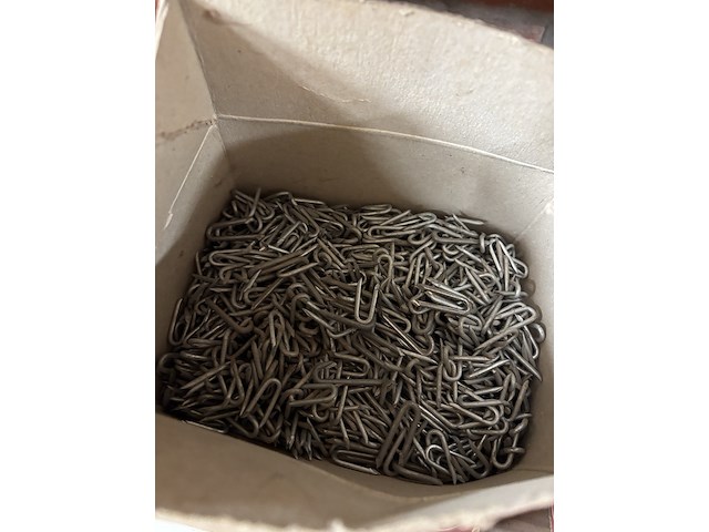 Partij divers ijzerwaar o.a. macnails - afbeelding 3 van  9