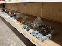 Partij divers ijzerwaar - afbeelding 1 van  15