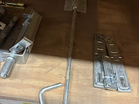 Partij divers ijzerwaar - afbeelding 9 van  15