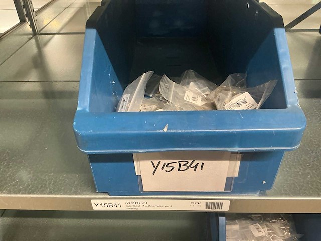 Partij divers ijzerwarenen - afbeelding 8 van  23