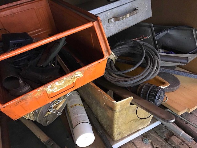 Partij divers in 3 vakken - afbeelding 4 van  4