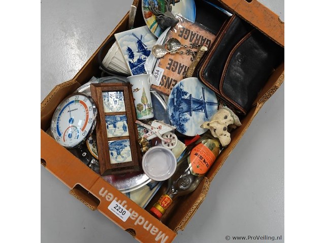 Partij divers in doos - afbeelding 2 van  5