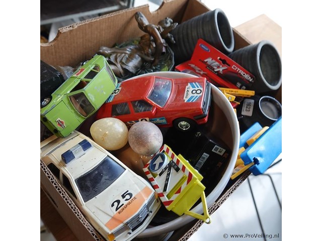 Partij divers in doos - afbeelding 5 van  5