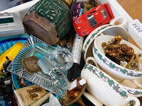 Partij divers in kunststof curverbox - afbeelding 3 van  5