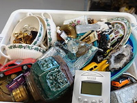 Partij divers in kunststof curverbox - afbeelding 5 van  5