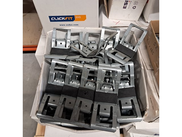 Partij divers instalatie materiaal voor o.a. zonnepanelen, o.a. esdec - afbeelding 6 van  12