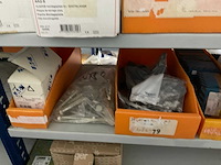 Partij divers installatie- en bevestigingsmateriaal - afbeelding 5 van  10