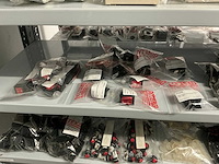 Partij divers installatie materiaal - afbeelding 4 van  43