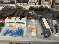 Partij divers installatie materiaal - afbeelding 22 van  43