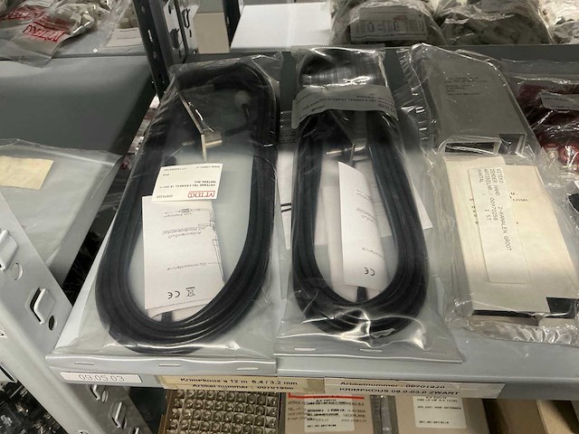 Partij divers installatie materiaal - afbeelding 26 van  43